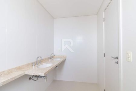 28_photo/94dce2218f.d86bbb2904e95157-ATLAS-2ce926b3-a4bc-4268-8f4d-d2ff0b36acaf.jpg de apartamento à venda com 4 quartos, 195m² em Campo Comprido, Curitiba