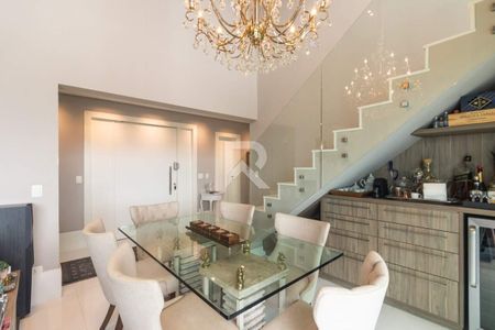 8_photo/94dce2218f.e96dfb5efb183c1f-ATLAS-51892a88-8a48-44e5-b0e6-a6089652276b.jpg de apartamento para alugar com 3 quartos, 187m² em Campo Comprido, Curitiba