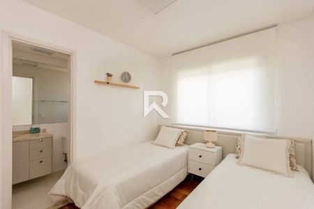 4_photo/94dce2218f.e96dfb5efb183c1f-ATLAS-51af4583-e26d-4645-a6b2-d3eb8c88312b.jpg de apartamento à venda com 4 quartos, 186m² em Campo Comprido, Curitiba