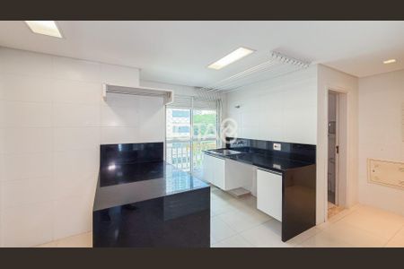 11_photo/94dce2218f.e96dfb5efb183c1f-ATLAS-5ef8e299-8bee-43b8-b3ad-a014c991aa43.jpg de apartamento para alugar com 4 quartos, 186m² em Campo Comprido, Curitiba