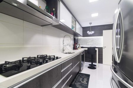 33_photo/94dce2218f.e96dfb5efb183c1f-ATLAS-6d278e20-5f57-460f-b2d5-e9a7376e299e.jpg de apartamento para alugar com 3 quartos, 187m² em Campo Comprido, Curitiba