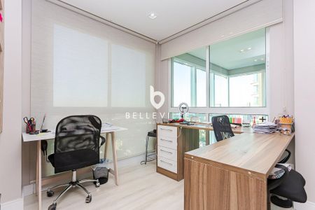 12_photo/94dce2218f.e96dfb5efb183c1f-ATLAS-ae6e98c8-b888-47aa-a434-5fa6f44df073.jpg de apartamento para alugar com 3 quartos, 186m² em Campo Comprido, Curitiba