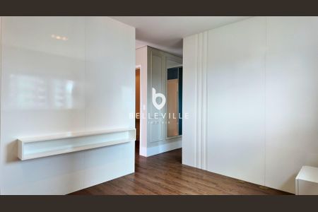 11_photo/94dce22191.e96dfb5efb183c1f-ATLAS-6012d1fa-a64b-4df5-93c5-e9ebbbde84e9.jpg de apartamento para alugar com 3 quartos, 186m² em Campina do Siqueira, Curitiba