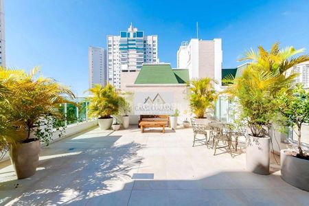 4_photo/94dce221c3.b3d0cb52f09f70fe-ATLAS-43a26896-7e5d-4ebd-90f5-c10f24da7f4f.jpg de apartamento à venda com 3 quartos, 180m² em Portão, Curitiba