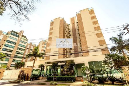 3_photo/94dce221c3.b3d0cb52f09f70fe-ATLAS-d9e0dc78-81da-434c-8ca2-cd1e56bb8d01.jpg de apartamento à venda com 3 quartos, 180m² em Portão, Curitiba