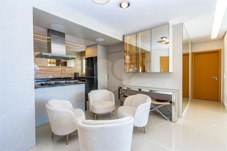 38_photo/94dce221c3.b3d0cb52f09f70fe-ATLAS-e00ecb8c-9339-48ff-8214-cb7969934f7e.jpg de apartamento à venda com 3 quartos, 129m² em Portão, Curitiba