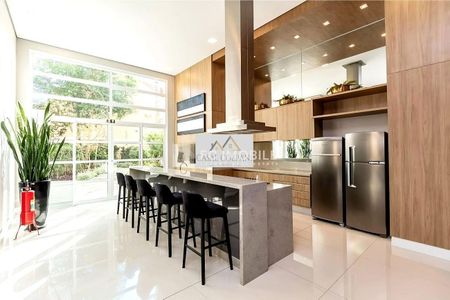 4_photo/94dce221c3.b3d0cb52f09f70fe-ATLAS-ec46f15e-c250-481b-8bc7-634be02eeaa6.jpg de apartamento à venda com 3 quartos, 180m² em Portão, Curitiba