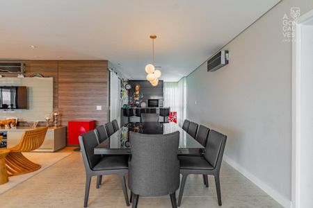 6_photo/94dce221e5.a567a1f0cbc2655b-ATLAS-1773aa06-5a49-4cb9-96f3-e8bf30173727.jpg de apartamento para alugar com 3 quartos, 228m² em Mossunguê, Curitiba