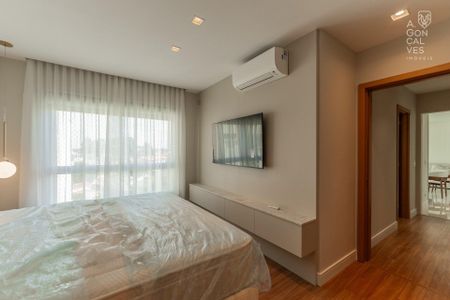 32_photo/94dce221e9.8de9de9ecb1ce906-ATLAS-4883ceaa-e67f-4282-8880-d878d29b41ae.jpg de apartamento para alugar com 3 quartos, 130m² em Campina do Siqueira, Curitiba