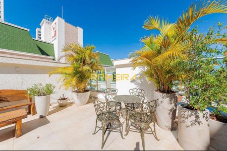 8_photo/94dce221e9.b3d0cb52f09f70fe-ATLAS-ef309206-1f14-4cb9-90a9-409bb01aa2db.jpg de apartamento para alugar com 3 quartos, 129m² em Campina do Siqueira, Curitiba