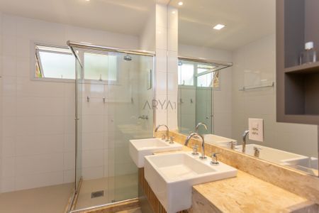 12_photo/94dce221e9.fc55ab511d367420-ATLAS-e10bc469-3688-4f78-813d-d9442463a5ff.jpg de apartamento à venda com 3 quartos, 240m² em Campina do Siqueira, Curitiba