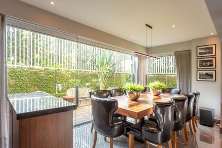 11_photo/94dce221e9.fc55ab511d367420-ATLAS-e929d585-6d65-4b82-921a-51c445cf10a3.jpg de apartamento à venda com 3 quartos, 240m² em Campina do Siqueira, Curitiba