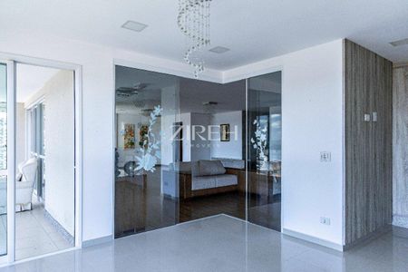 5_photo/94dce221f1.067159c49160cfce-ATLAS-abdb511e-c977-41c3-a8d9-a51f90d5e2a2.jpg de apartamento à venda com 3 quartos, 267m² em Cidade Industrial de Curitiba, Curitiba