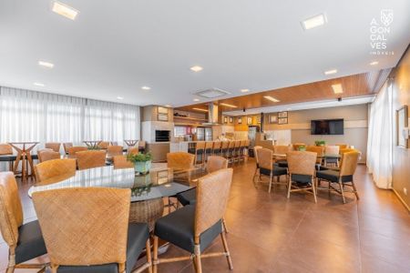 45_photo/94dce221f1.1f323a2c858df8fc-ATLAS-4ff51ee0-ddad-4a66-9ff5-2821836a87f8.jpg de apartamento à venda com 3 quartos, 266m² em Cidade Industrial de Curitiba, Curitiba