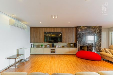 4_photo/94dce221f1.a26d755a73a75b15-ATLAS-1a1a4a55-6bd9-4f5d-a6a4-c8c72bbe8f58.jpg de apartamento para alugar com 3 quartos, 228m² em Cidade Industrial de Curitiba, Curitiba