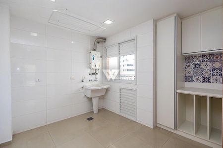 6_photo/94dce22205.7df0f4c88d8e9e2b-ATLAS-80ea3373-1d71-4da4-9086-a6fe364fd627.jpg de apartamento à venda com 3 quartos, 175m² em Campina do Siqueira, Curitiba