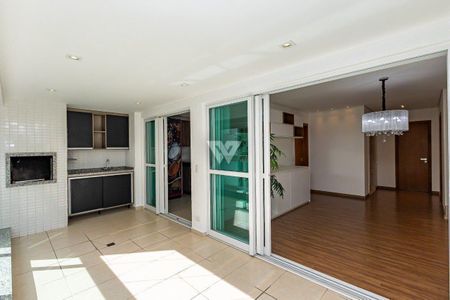 5_photo/94dce22205.7df0f4c88d8e9e2b-ATLAS-a83376f6-7af5-4a80-8a2b-daf07b1de386.jpg de apartamento à venda com 3 quartos, 175m² em Campina do Siqueira, Curitiba