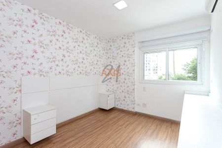 17_photo/94dce22205.a92b4b06350bfbab-ATLAS-91f2c2c0-61ca-41a3-a14b-a3ea5c1b3ad7.jpg de apartamento à venda com 3 quartos, 174m² em Campina do Siqueira, Curitiba