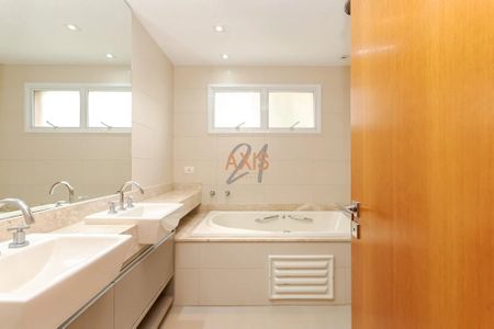 24_photo/94dce22205.a92b4b06350bfbab-ATLAS-e9e4b95c-9f23-4d6f-8434-61d27e1e3498.jpg de apartamento à venda com 3 quartos, 174m² em Campina do Siqueira, Curitiba