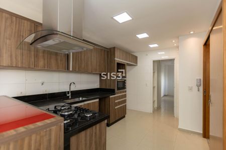 13_photo/94dce22205.e4844074ebc73612-ATLAS-d02ac431-a71b-4fd2-8500-ecb6b9f39ee2.jpg de apartamento à venda com 3 quartos, 174m² em Campina do Siqueira, Curitiba