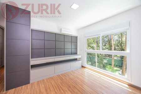 2_photo/94dce22217.e7ac2204e87654af-ATLAS-b7fb0d02-c2e0-4f8d-ac1f-646a754e79f7.jpg de apartamento à venda com 3 quartos, 175m² em Campina do Siqueira, Curitiba