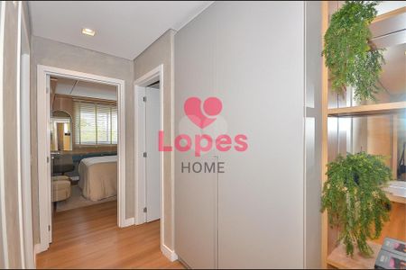 4_photo/94dce2223d.1fbd758df7c3f031-ATLAS-4e30063b-43c3-47d1-a84e-4cdeffbcb780.jpg de apartamento para alugar com 4 quartos, 260m² em Ecoville, Curitiba