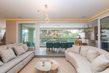 3_photo/94dce2223d.1fbd758df7c3f031-ATLAS-69c4e2d9-085f-4fb9-b4c1-516232eff678.jpg de apartamento para alugar com 4 quartos, 260m² em Ecoville, Curitiba