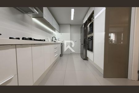 8_photo/94dce2223d.1fbd758df7c3f031-ATLAS-8d91db5b-3530-4d3b-8276-8902fdaf8e9d.jpg de apartamento para alugar com 4 quartos, 255m² em Ecoville, Curitiba