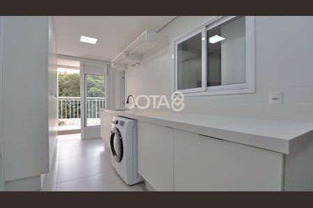 12_photo/94dce2223d.1fbd758df7c3f031-ATLAS-a2ea6b2a-4fde-47b0-88a7-8b4b6213efe0.jpg de apartamento para alugar com 4 quartos, 260m² em Ecoville, Curitiba