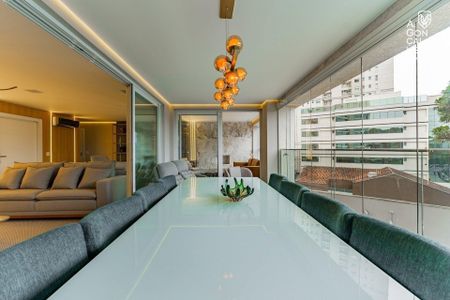 17_photo/94dce2223d.2f7efa9225876db3-ATLAS-c60f5f3c-9150-4a0f-849e-ecbb34b89460.jpg de apartamento para alugar com 4 quartos, 206m² em Ecoville, Curitiba