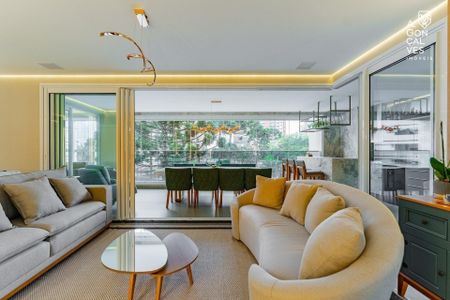 11_photo/94dce2223d.2f7efa9225876db3-ATLAS-df9f673e-5f88-4dc9-ac8b-de04b3637239.jpg de apartamento para alugar com 4 quartos, 206m² em Ecoville, Curitiba