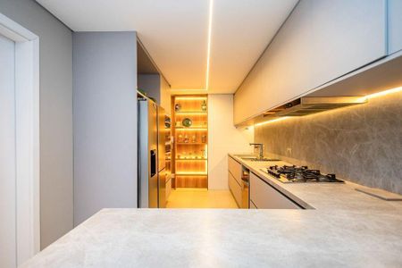 9_photo/94dce2223d.d372a4ff45cbfb6c-ATLAS-8b32e58d-23d8-4aa3-9082-89ed93af63ff.jpg de apartamento à venda com 4 quartos, 255m² em Campo Comprido, Curitiba