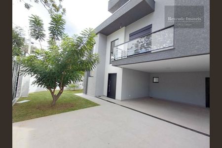 8_photo/94dce2229b.3a936fce5946d559-ATLAS-307427ba-e794-42bd-8312-543e5904500d.jpg de casa à venda com 3 quartos, 175m² em Campo Comprido, Curitiba