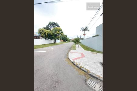 7_photo/94dce2229b.3a936fce5946d559-ATLAS-4e8faf98-50a7-472c-bf52-3728708d46b1.jpg de casa à venda com 3 quartos, 175m² em Campo Comprido, Curitiba