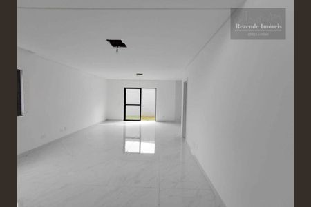 24_photo/94dce2229b.3a936fce5946d559-ATLAS-fdc6b4cc-6521-4418-978a-5ee67f41fa0d.jpg de casa à venda com 3 quartos, 175m² em Campo Comprido, Curitiba