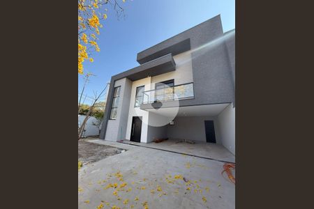 4_photo/94dce2229d.bdf1def5ceb5107f-ATLAS-cf4fb43e-2bec-4a6f-9cc6-141f01e00bca.jpg de casa à venda com 0 quarto, 175m² em Campo Comprido, Curitiba