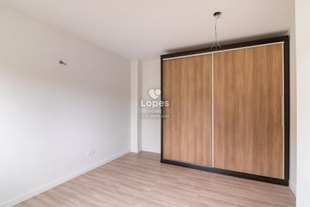 6_photo/94dce222a7.0f81dd1a9a4f6ffb-ATLAS-2c0c35db-c8e6-4179-a66f-16586474e9cb.jpg de casa à venda com 3 quartos, 168m² em Campo Comprido, Curitiba