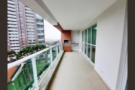 5_photo/94dce223c9.34fa418e0e2fe9c7-ATLAS-582b11a8-56a6-401c-bdea-36bfc5607a60.jpg de apartamento para alugar com 3 quartos, 126m² em Campina do Siqueira, Curitiba