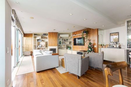 2_photo/94dce223e3.ebe7a5d2a9f3e288-ATLAS-904cde4d-1469-4048-8e23-58b8b47e2cef.jpg de apartamento à venda com 3 quartos, 157m² em Campina do Siqueira, Curitiba