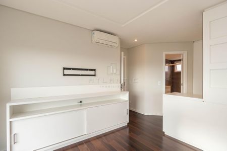 26_photo/94dce223eb.0e59f53d49daaf13-ATLAS-c03e5b0e-5b7d-4619-a559-d7b7c8d26577.jpg de apartamento à venda com 3 quartos, 131m² em Santa Felicidade, Curitiba