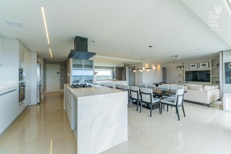 6_photo/94dce2240b.2bb014d9a12ef467-ATLAS-822eae53-1dda-47aa-bd52-7f95146c9b22.jpg de apartamento para alugar com 3 quartos, 169m² em Campo Comprido, Curitiba