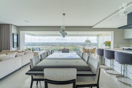 8_photo/94dce2240b.2bb014d9a12ef467-ATLAS-e275c930-4296-43fb-8f5b-5c27f67a7a4f.jpg de apartamento para alugar com 3 quartos, 169m² em Campo Comprido, Curitiba