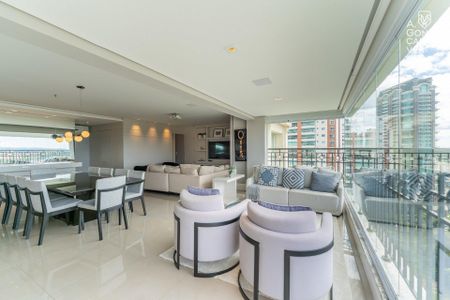 17_photo/94dce2240b.2bb014d9a12ef467-ATLAS-e94bc61f-9354-4136-b9c2-a4e38971c491.jpg de apartamento para alugar com 3 quartos, 169m² em Campo Comprido, Curitiba