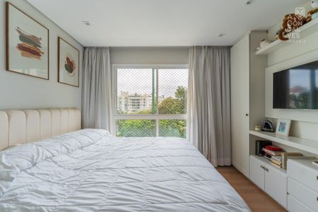 16_photo/94dce2240b.7e850696999cc77f-ATLAS-9e2fcca2-6cb3-45be-b88a-28ec2b39e1fa.jpg de apartamento à venda com 3 quartos, 169m² em Campo Comprido, Curitiba