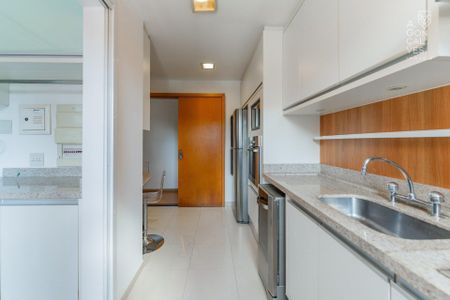 9_photo/94dce2241b.30d78e4773cbc2dd-ATLAS-06f1c8fe-ac97-4fc0-b631-80b36bd6fc3d.jpg de apartamento à venda com 3 quartos, 103m² em Campina do Siqueira, Curitiba