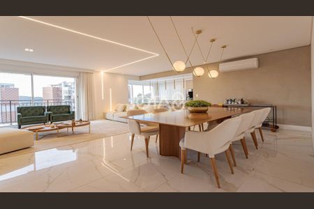 4_photo/94dce22427.a7da1ff43aba3068-ATLAS-11b7b095-108c-41de-bb03-e11396b27804.jpg de apartamento para alugar com 3 quartos, 245m² em Campina do Siqueira, Curitiba