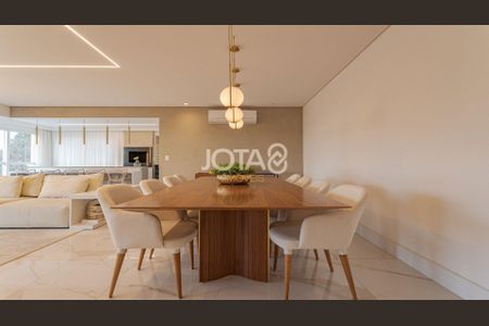 8_photo/94dce22427.a7da1ff43aba3068-ATLAS-cdc9ec08-6032-42bd-8dbb-465f2801fcfa.jpg de apartamento para alugar com 3 quartos, 245m² em Campina do Siqueira, Curitiba