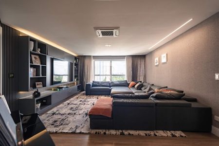 15_photo/94dce22443.2f0d9ac592335478-ATLAS-c97d6f59-1bd5-4b62-bbcd-0996e880f2f4.jpg de apartamento para alugar com 4 quartos, 373m² em Campo Comprido, Curitiba