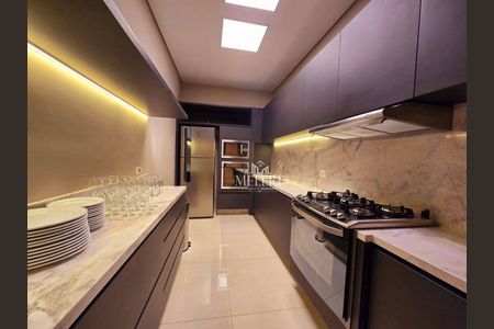 7_photo/94dce22443.880bafba13df57b8-ATLAS-b45cf7e9-2532-4209-885e-8de5437b8f1a.jpg de apartamento à venda com 4 quartos, 373m² em Campo Comprido, Curitiba