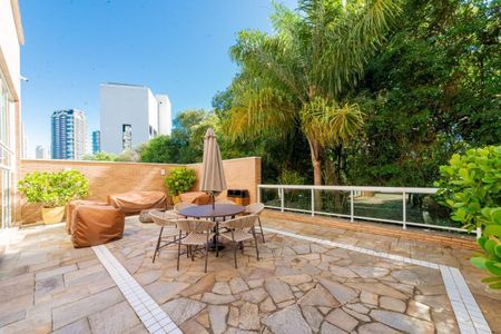 36_photo/94dce22445.bdb3cedb91fe9347-ATLAS-5ef04c75-dbb5-4f06-802e-3b054a715daa.jpg de apartamento à venda com 3 quartos, 163m² em Campo Comprido, Curitiba